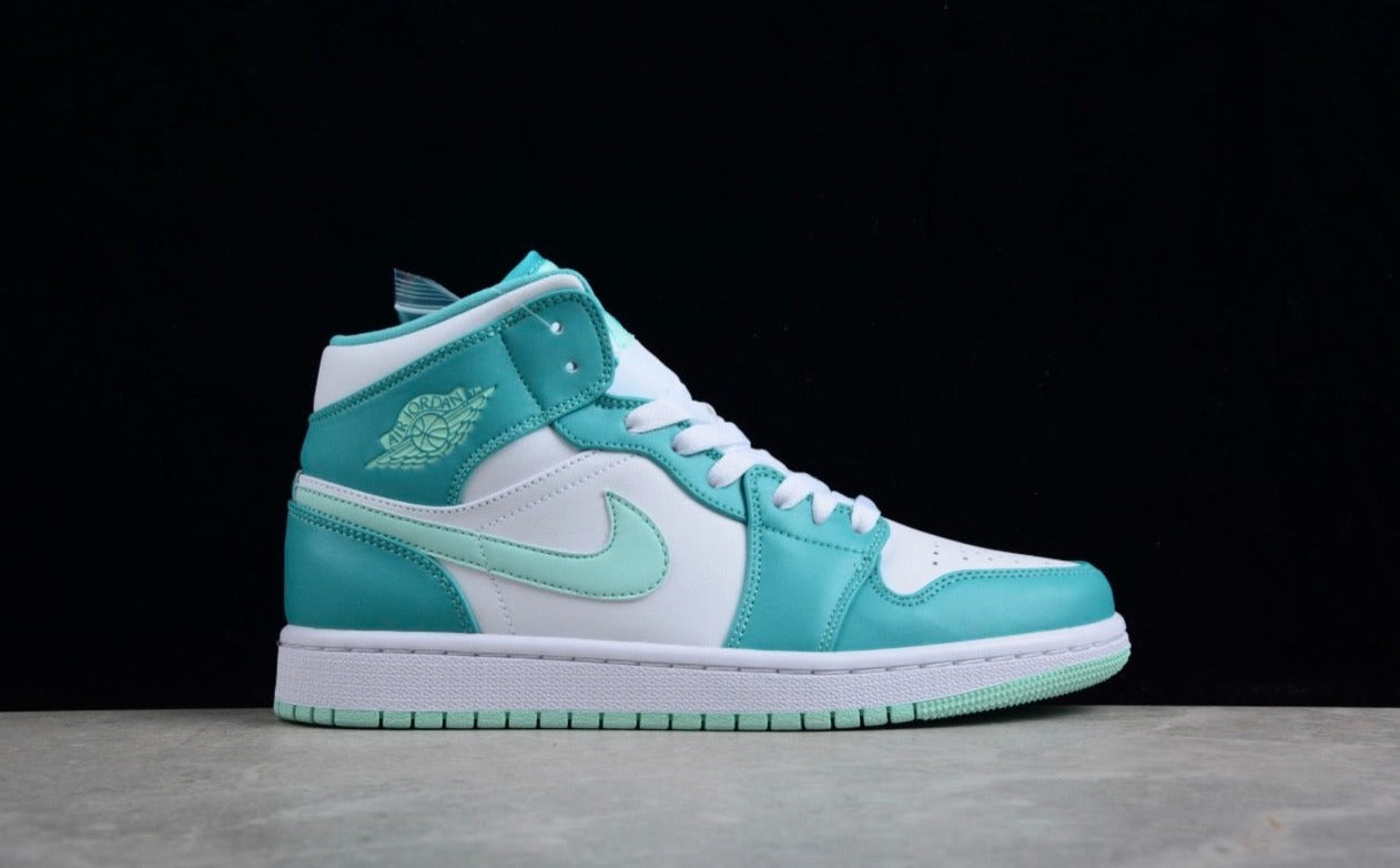 JORDAN 1 mid Marine Green