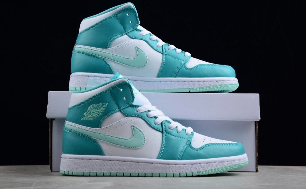 JORDAN 1 mid Marine Green