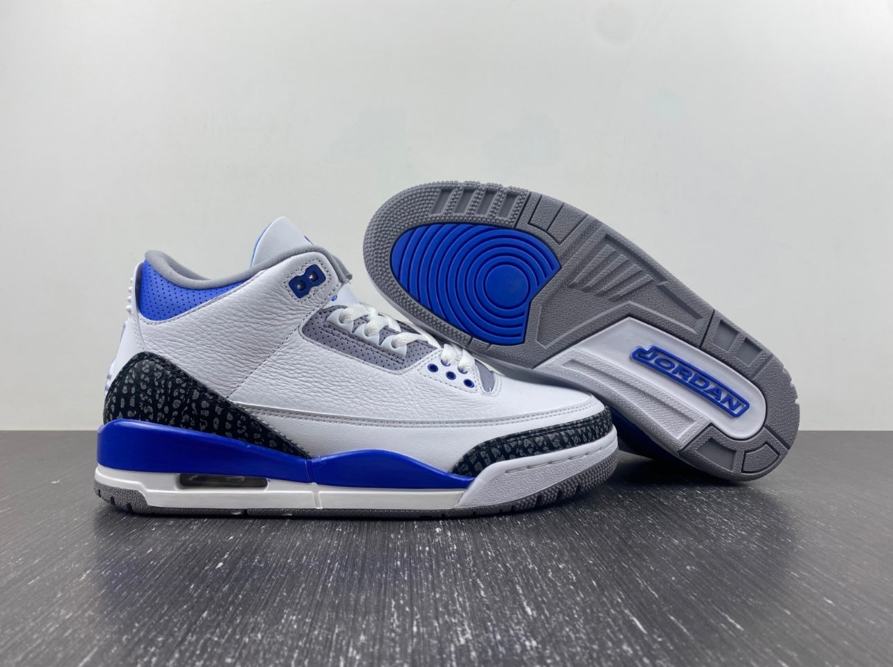 JORDAN RETRO 3 BLUE