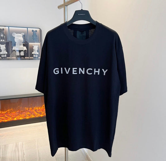 Camiseta Givenchy