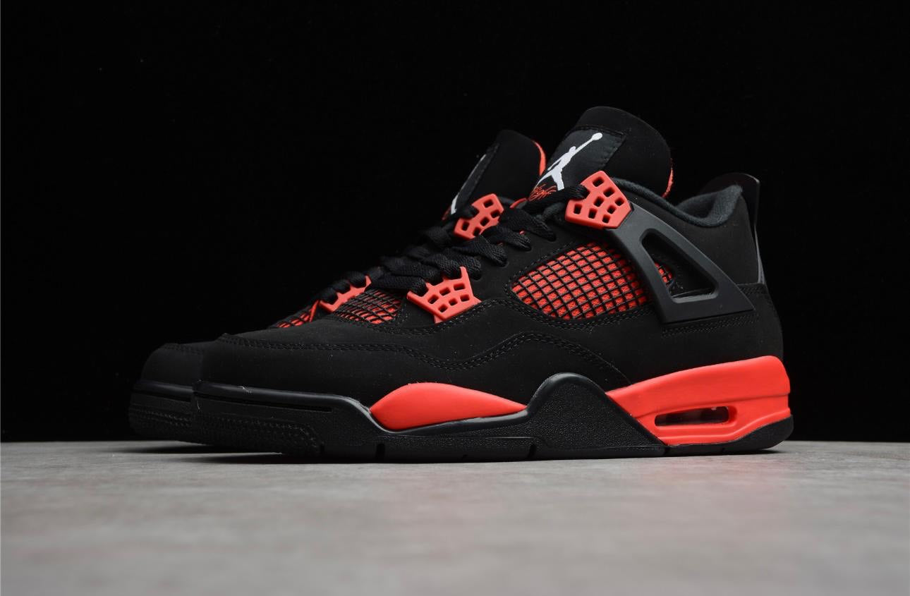 Air Jordan retro 4 Red Thunder